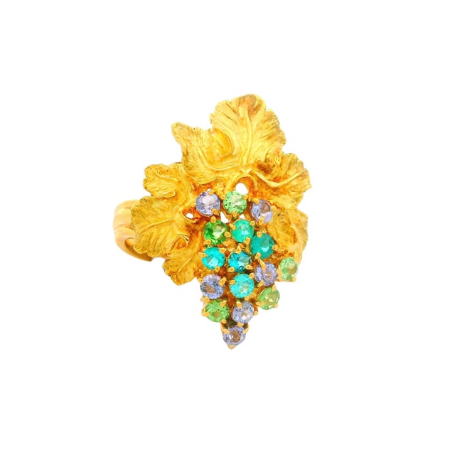 Modern Paraiba Tourmaline 18k Yellow Gold Grape-Leaf Ring, Size 6.25 For Sale - Image 3 of 6