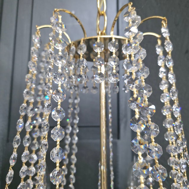 Vintage Brass & Crystal Wedding Cake Chandelier – Waterfall Tiered 5-Light Regency Pendant For Sale - Image 13 of 14