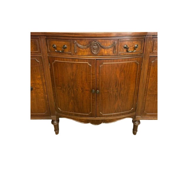Traditional Vintage c.1950's Drexel Flame Mahogany Serpentine Breakfront Buffet Credenza (D. 821-11 Wal) For Sale - Image 3 of 12