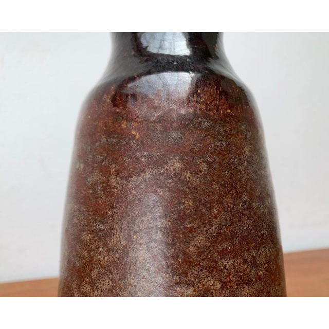 Mid-Century Minimalist Studio Pottery Vase by Elke & Elmar Kubicek, Germany, 1960s For Sale - Image 5 of 15