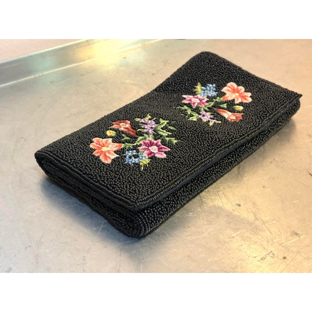 1940s Black Beaded Tapestry Clutch Purse For Sale - Image 4 of 5