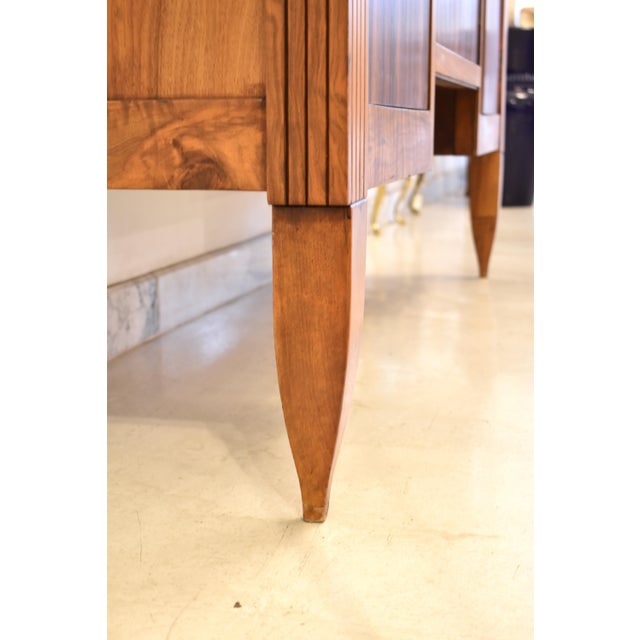 An elegant collectible buffet from the 1930s, designed by french designer André Sornay, crafted with meticulous attention...