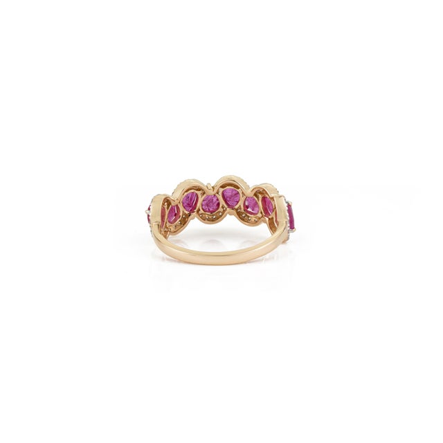 14k Yellow Gold 1.91ct Pear Ruby & Diamond Contemporary Cocktail Ring Size 8 For Sale - Image 9 of 16