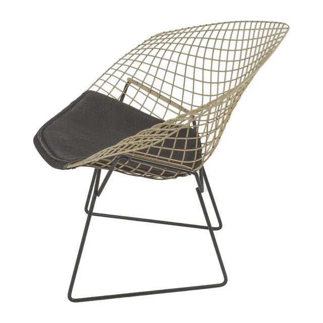 Black White Diamond Chair attributed to Harry Bertoia for Knoll For Sale - Image 8 of 9