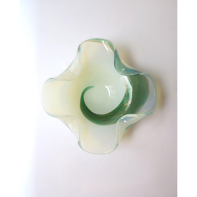 Archimede Seguso Italian Murano Art Glass Bowl Seguso Style For Sale - Image 4 of 10