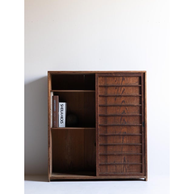 Japanese Antique Cabinet/ Wabisabi / Taishō–Shōwa Period (1910s–1940s) For Sale - Image 6 of 18