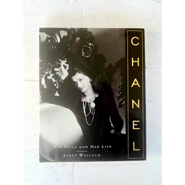 1990s Chanel: Her Life and Style, by Janet Wallach, 1998 For Sale - Image 5 of 5