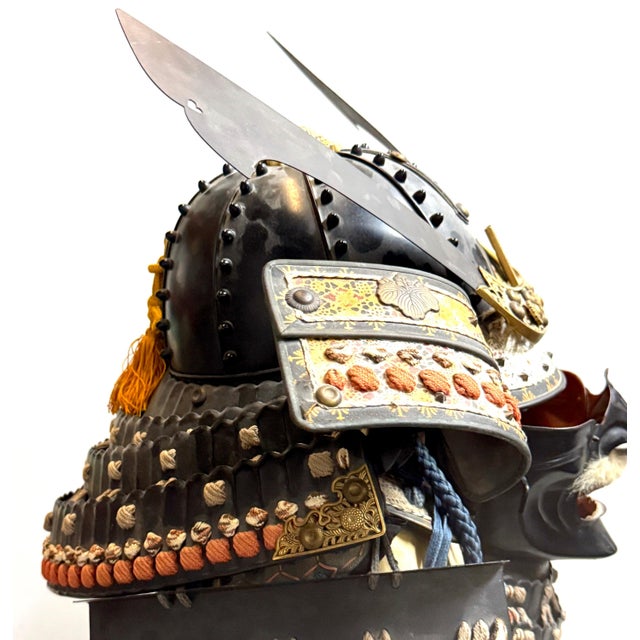 Showa-Period Japanese Samurai Armor (Yoroi), with Paulownia Crest, Post-WWII For Sale - Image 15 of 18