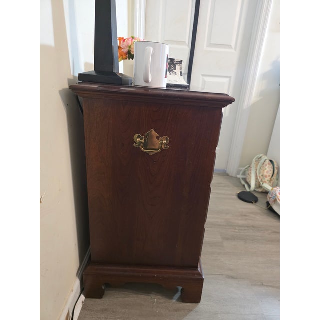 Vintage Link-Taylor Solid Wood Nightstands (Matching Pair) For Sale - Image 6 of 11
