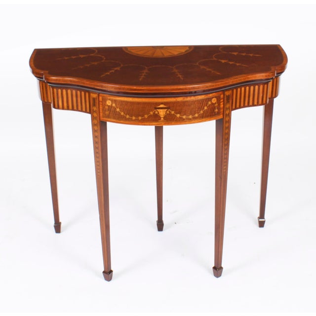 This is a superb antique mahogany serpentine fold-over card table, circa 1880 in date. The Botanical Name For The Mahogany...
