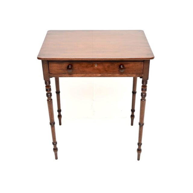 A wonderful antique Georgian period side table. This was made in England, it dates from around 1800-1820 period. It is a...