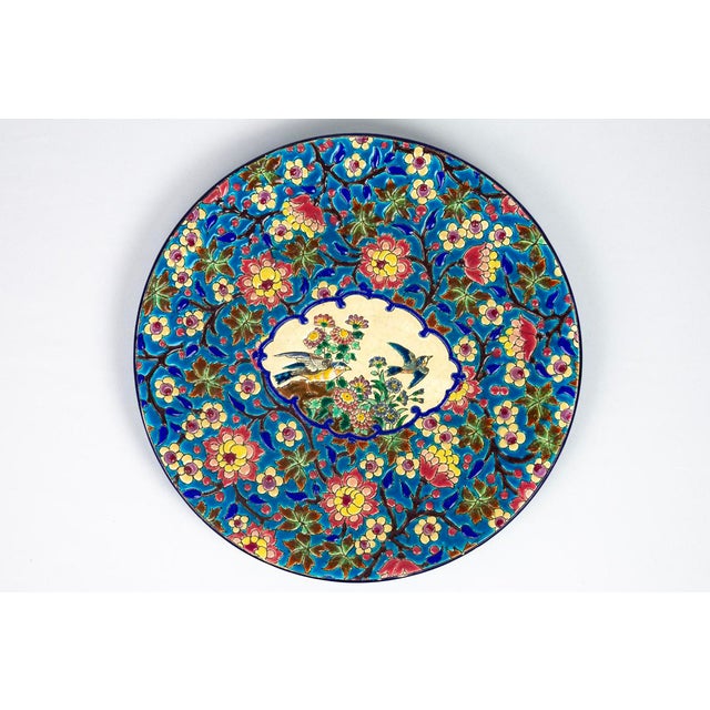 Founded in 1798 in Lorraine, the Longwy factory is one of the few French earthenware manufacturers to have continuously...