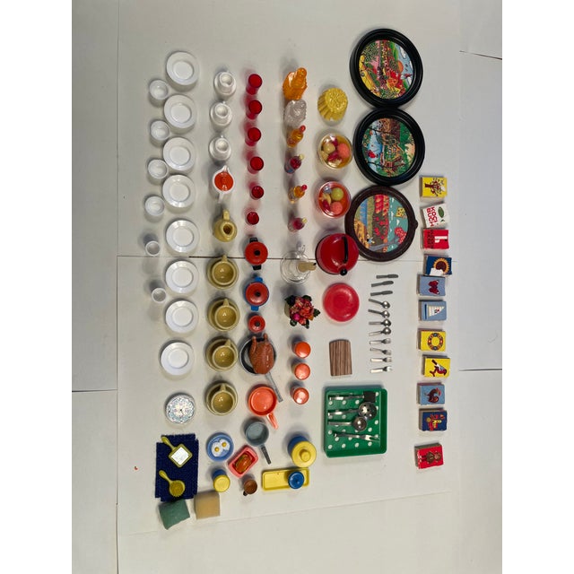 Mid-Century Pupoenhaus Egg Dish, 1950s, Set of 100 For Sale - Image 4 of 18