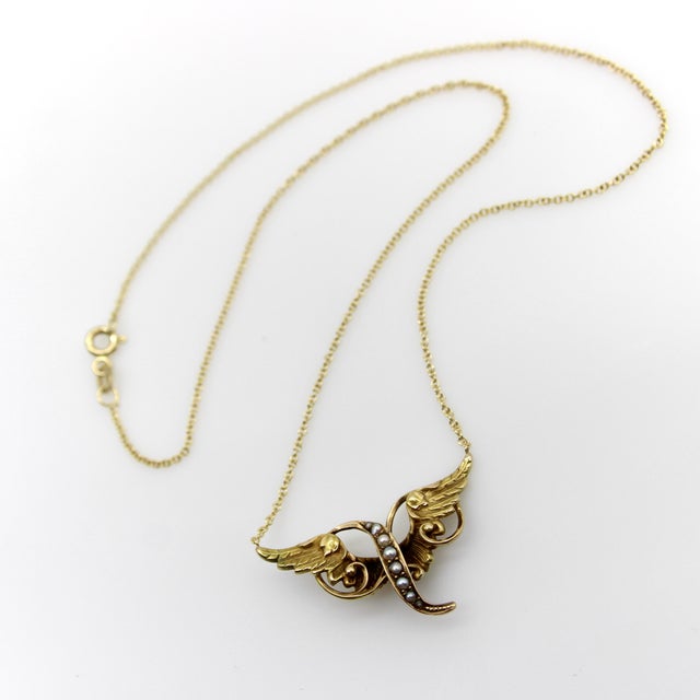Metal Late 19th Century Victorian 14k Gold Angel Winged Necklace With Seed Pearls For Sale - Image 7 of 9