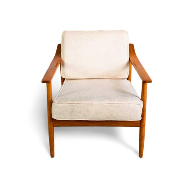 Mid-Century Modern Lounge Chair in Teak from Walter Knoll For Sale - Image 9 of 9