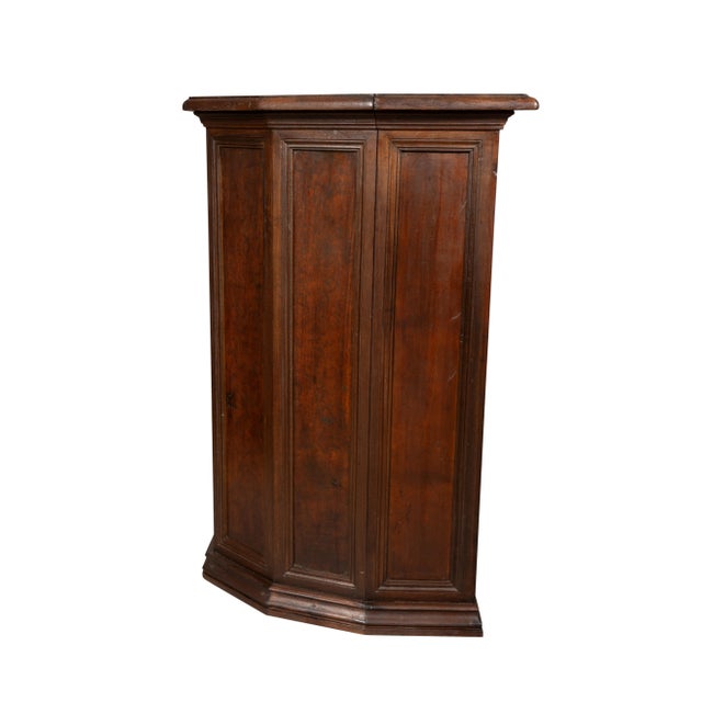 Italian Renaissance Style Walnut Monks Chair For Sale - Image 4 of 7