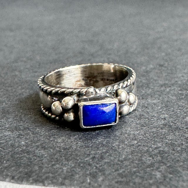 Vintage Lapis Lazuli Ring Sterling Silver Blue Gemstone Band Southwestern Size 6 For Sale - Image 12 of 12