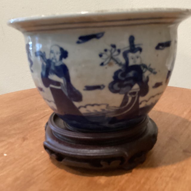 Antique Chinese Kangxi Style Blue & White Glazed Jardiniere Qing Dinasty (1644-1912) on Wood Base For Sale - Image 12 of 12