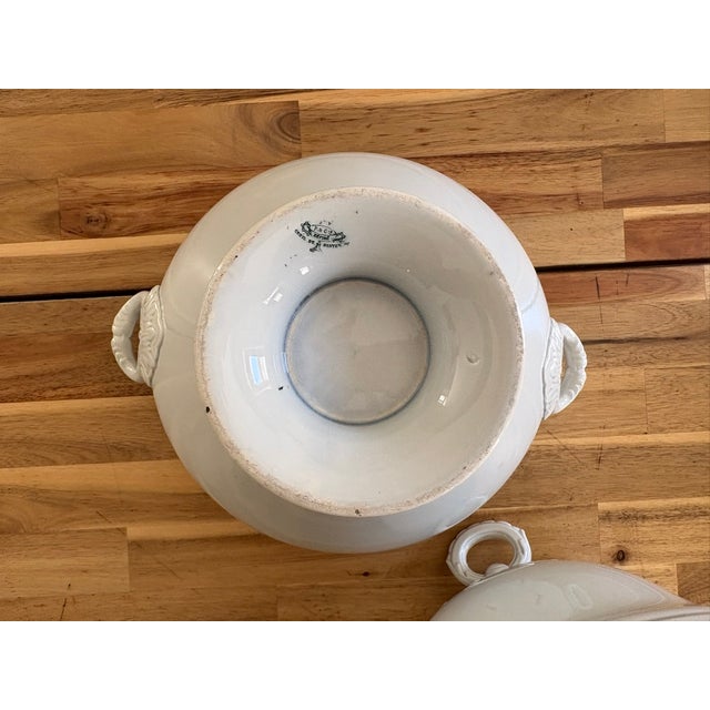 Large Antique French White Ironstone Soup Tureens — Creil Et Montereau, 19th Century For Sale In Atlanta - Image 6 of 9