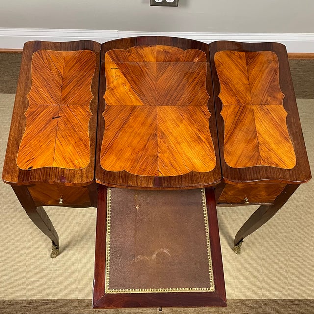 Louis XV to XVI Antique dCoiffeuse (Vanity) in Amaranth and Tulipwood, by Pierre Plée, Paris, C. 1770 For Sale - Image 11 of 18