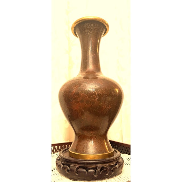 Mid-Century Dining Table Centerpiece Chinese Cloisonné Vase For Sale - Image 4 of 5