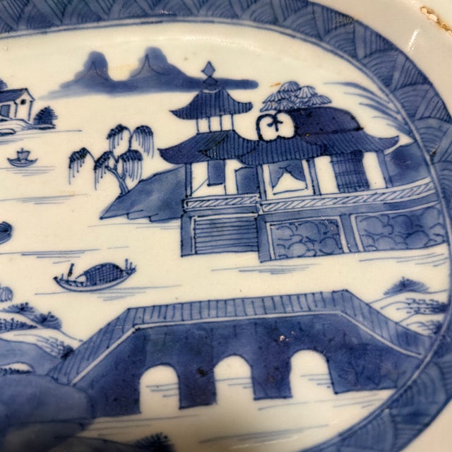 Early 18th Century Antique Chinese Blue and White Canton Porcelain Deep Platter, Circa 1830s For Sale - Image 5 of 12