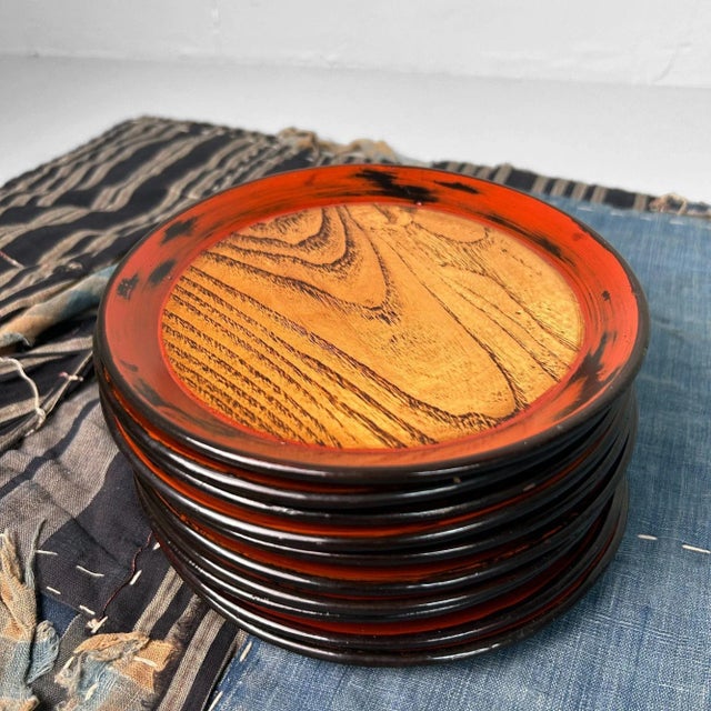 Japanese Tora-Nuri Lacquerware Plates, 1950s, Set of 10 For Sale - Image 6 of 16