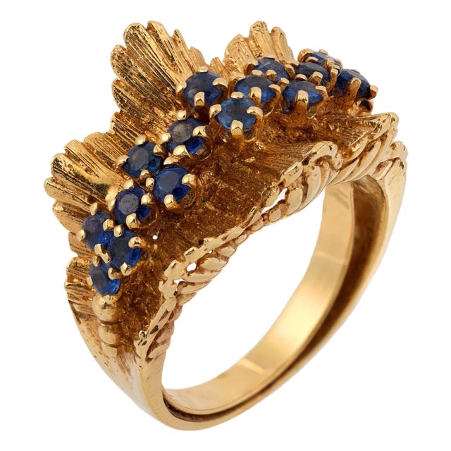 1940s Retro Sapphire 14k Yellow Gold Ring, Size 6.5 For Sale