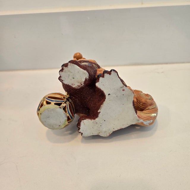 Vintage Mid-Century Japanese Kutani Porcelain Komainu Shishi Guardian Lion on Pierced Temari Ball For Sale - Image 9 of 12