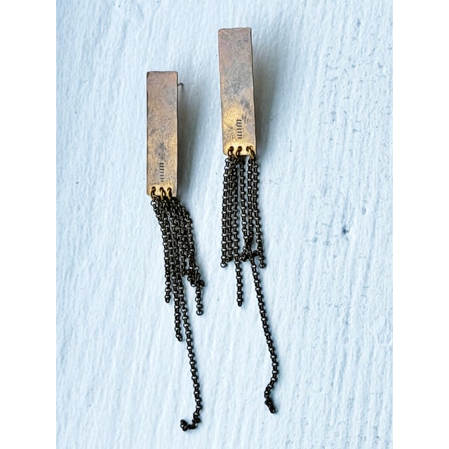 Brass Vintage 1990s Brutalist Brass Gunmetal Chain Fringe Dangle Earrings, Pair For Sale - Image 8 of 11