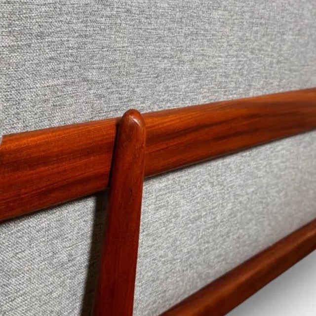 Vintage Mid Century Modern Hw Klein Teak Sofa for Bramin-Møbler For Sale - Image 9 of 11