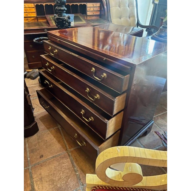Mid-Century Modern 1970s Baker Furniture Historic Charleston Mahogany Chest of Drawers For Sale - Image 3 of 6