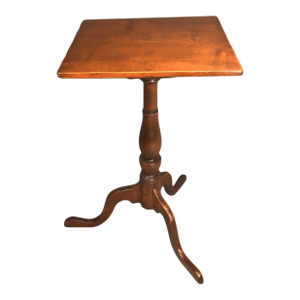 New England Candlestand