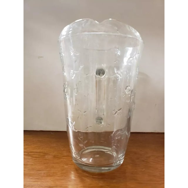 American Vintage Anchor Hocking Clear Glass Pitcher With Floral Motif For Sale - Image 3 of 6