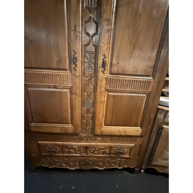 Louis XV Norman Wardrobe in Oak For Sale - Image 4 of 9