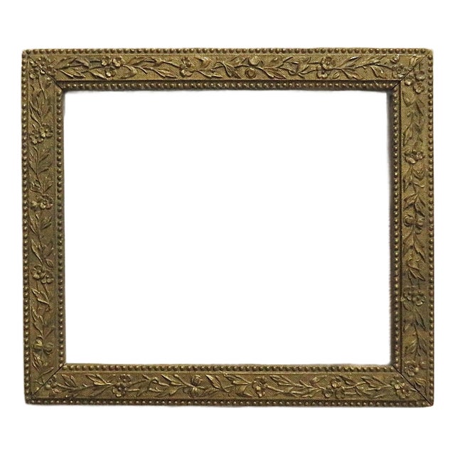 19th C Gilt Wood & Gesso Picture Frame Antique Victorian Fits 12 3/4" X 10 3/4" Rabbet Opening For Sale