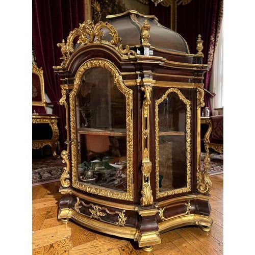 Baroque Gilded Wooden Display Cabinet, 1600s For Sale - Image 11 of 11