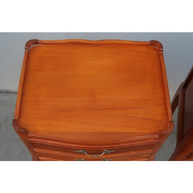 1960s 1960s Pair of French Louis XV Style Side Tables Nightstands For Sale - Image 5 of 13