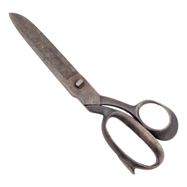 Antique Scissor in Iron, 1930 For Sale