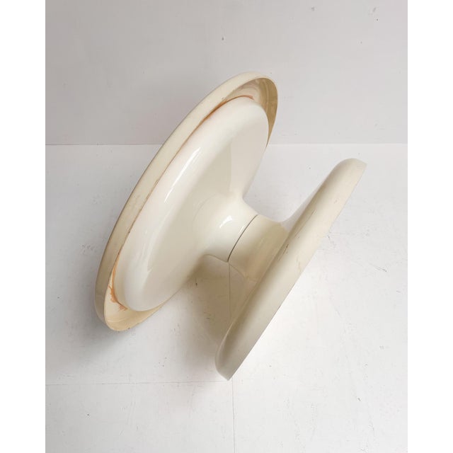 Mid-Century Modern Vintage Italian Coffee Table Round, 1960s For Sale - Image 3 of 7