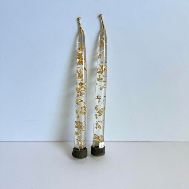Gold Vintage Taper Candles Clear Lucite Acrylic Floating Gold Leaf Fleck Candlesticks MCM a Pair For Sale - Image 8 of 8
