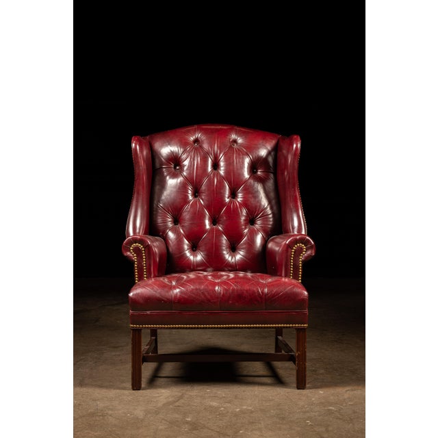 Traditional Vintage Tufted Leather Chesterfield Armchair in Burgundy by Hancock & Moore For Sale - Image 3 of 9