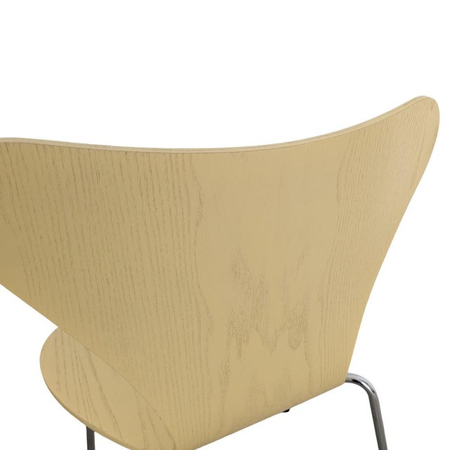 Wood Vintage Series 7 Chairs by Arne Jacobsen for Fritz Hansen, Set of 2 For Sale - Image 7 of 10