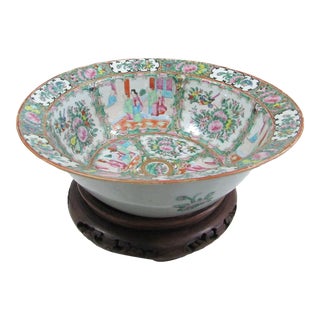 19th Century Antique Chinese Rose Medallion Famille Rose Porcelain Large Bowl Stand For Sale