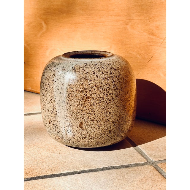 Beige Hand-Thrown Ceramic Art Vase with Speckled Earth-Tone Glaze, Germany, 1980s For Sale - Image 8 of 11