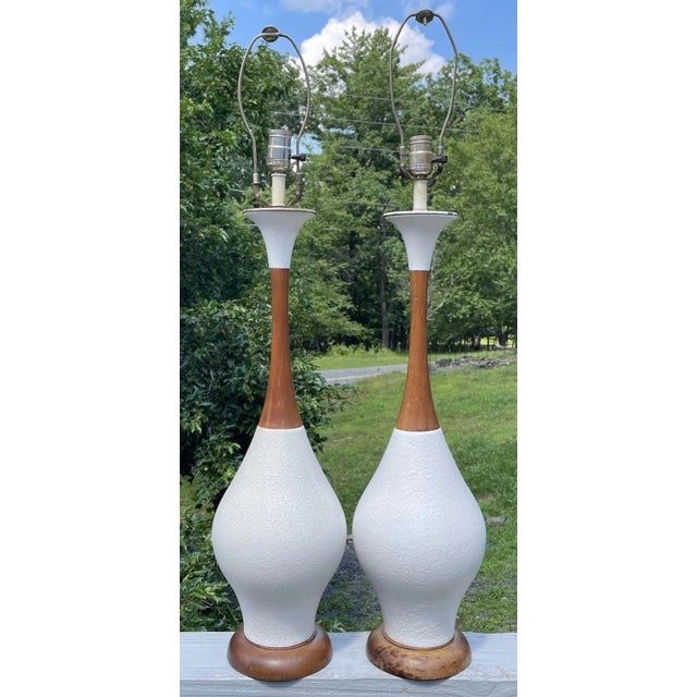 Mid 20th Century Mid 20th Century Mid-Century Modern Retro Modern Quartite Creative Corp. Table Lamps - Pair For Sale - Image 5 of 9