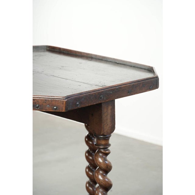 Antique English Walnut Side Table with Turned Legs and Octagonal Top, 1680 For Sale - Image 13 of 14