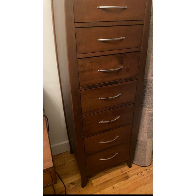 Chestnut 1990s Baronet Solid Maple 7-Drawer Tall Boy / Lingerie Chest For Sale - Image 8 of 10