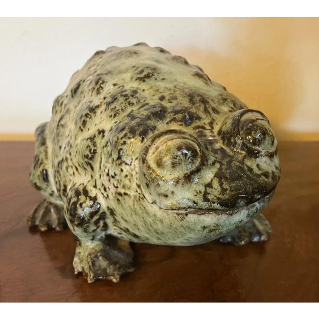 Green 1965 American Art Pottery Mid-Century Modern Sculpture of a Toad or Bull Frog For Sale - Image 8 of 13