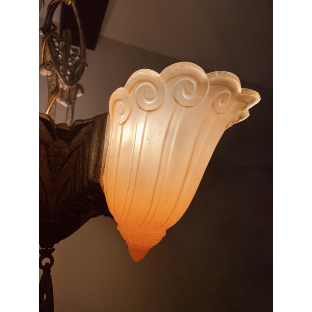 1930s Art Deco 5 Arm Chandelier by Lincoln Manufacturing Co. For Sale - Image 4 of 9